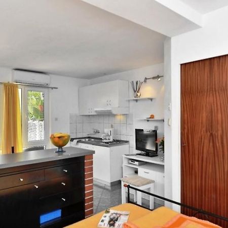 Studio Apartments 4 Two Bol Zewnętrze zdjęcie