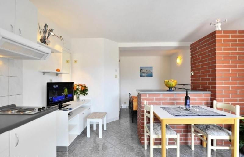 Studio Apartments 4 Two Bol Zewnętrze zdjęcie
