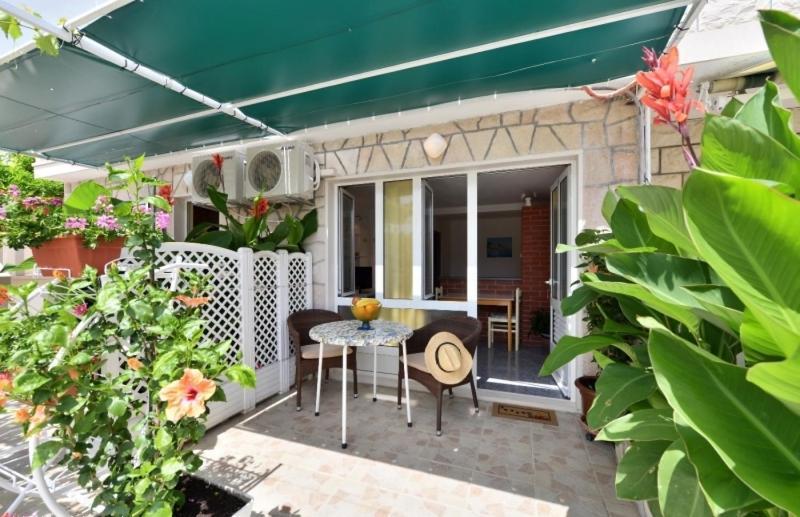 Studio Apartments 4 Two Bol Zewnętrze zdjęcie